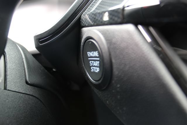 Used 2025 Ford Escape ST-Line AWD/4WD image 17