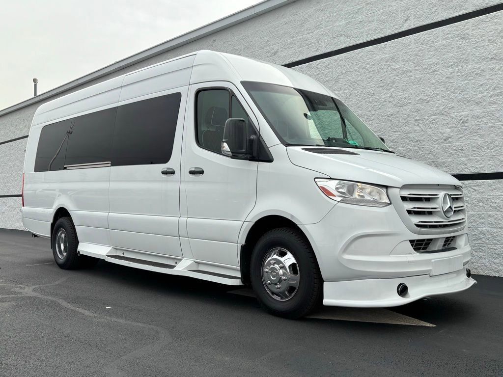 Used 2019 Mercedes-Benz Sprinter 170 w/ Driver Convenience Package image 2