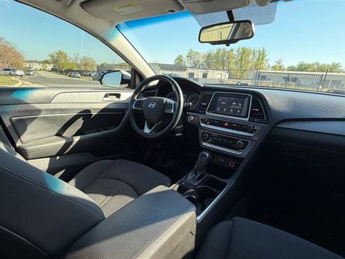 Used 2018 Hyundai Sonata SEL image 18