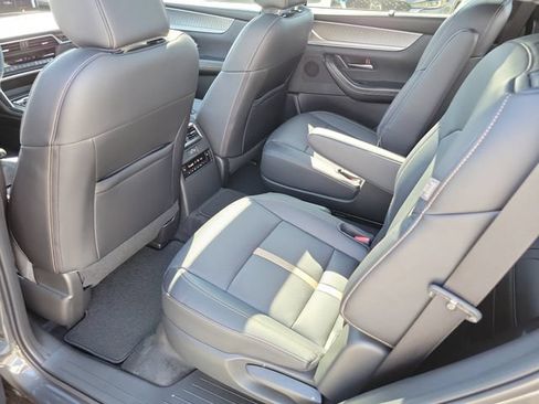 New 2026 MAZDA CX-90 Plug-In Hybrid w/ Premium Plus AWD/4WD image 23