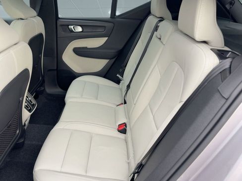 New 2026 Volvo XC40 B5 Ultra w/ Climate Package image 24