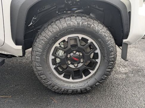 New 2025 Toyota Tacoma TRD Off-Road w/ TRD Off Road Premium Package image 12