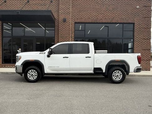 Used 2020 GMC Sierra 2500 4x4 Crew Cab w/ Convenience Package image 3