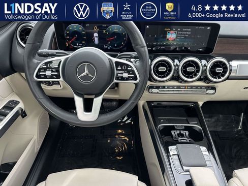 Used 2020 Mercedes-Benz GLB 250 4MATIC image 9