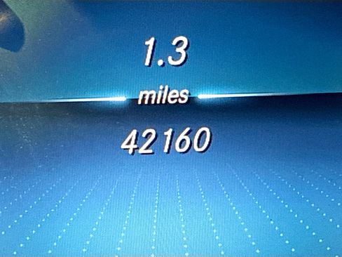 Used 2021 Mercedes-Benz GLC 300 image 41