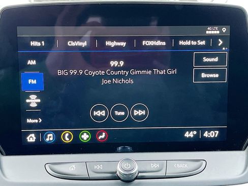 Used 2024 Chevrolet Blazer LT image 15