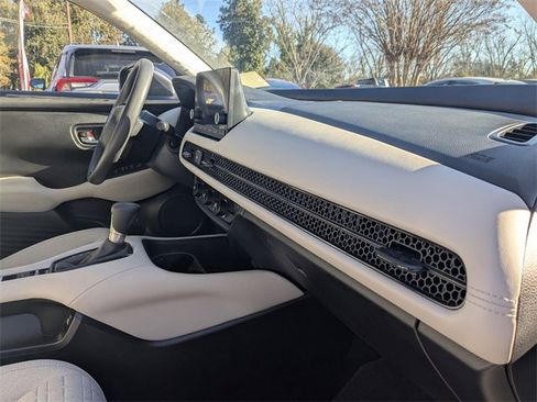 Used 2023 Honda HR-V LX image 31