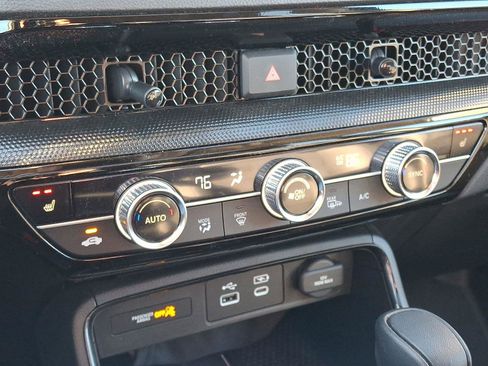 Used 2025 Honda CR-V EX-L image 16