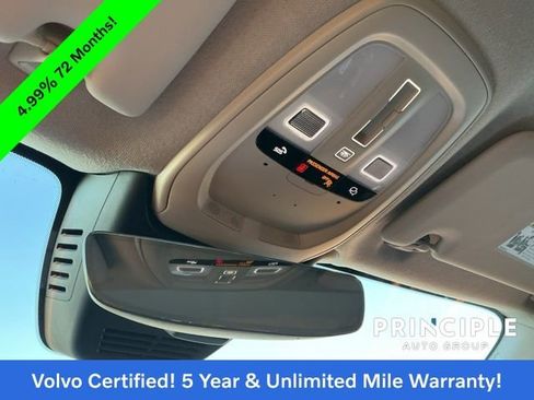 Certified 2025 Volvo XC40 B5 Core image 23