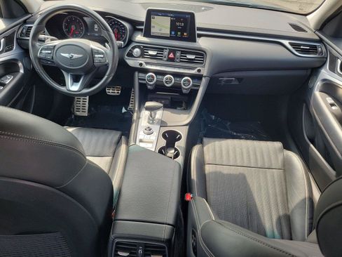Used 2020 Genesis G70 3.3T RWD image 9