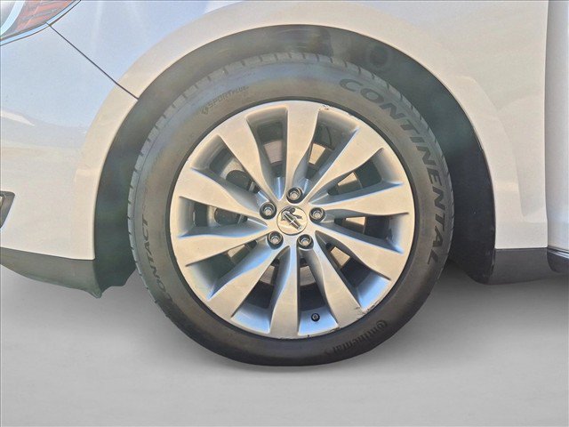 Used 2013 Lincoln MKS AWD image 26
