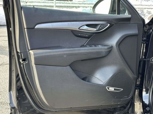 Used 2025 Buick Envision Sport Touring image 9