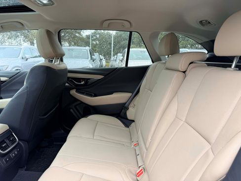 Used 2022 Subaru Outback Limited XT w/ Popular Package #2 image 12