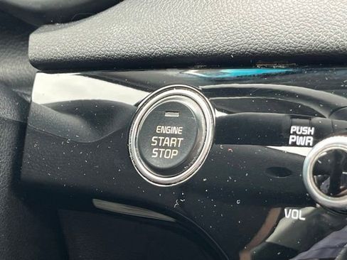 Used 2022 Kia Sportage EX AWD/4WD image 29
