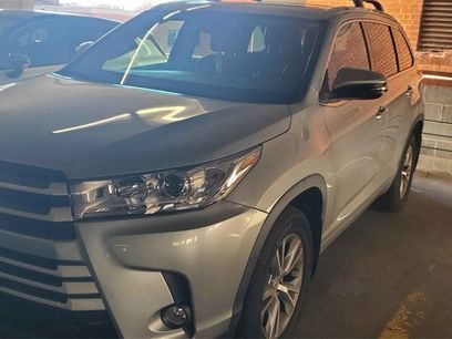Used 2017 Toyota Highlander XLE