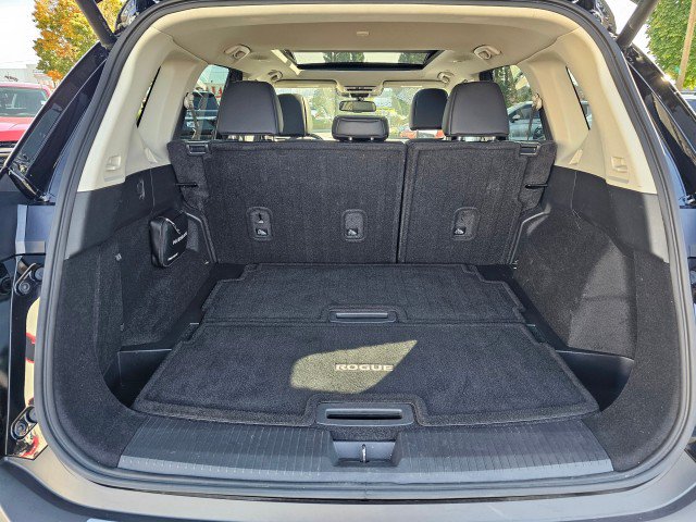 Certified 2023 Nissan Rogue SL w/ SL Premium Package AWD/4WD image 18