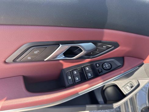 Certified 2025 BMW 330i Sedan w/ Premium Package image 18