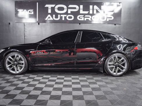 Used 2021 Tesla Model S Plaid image 23