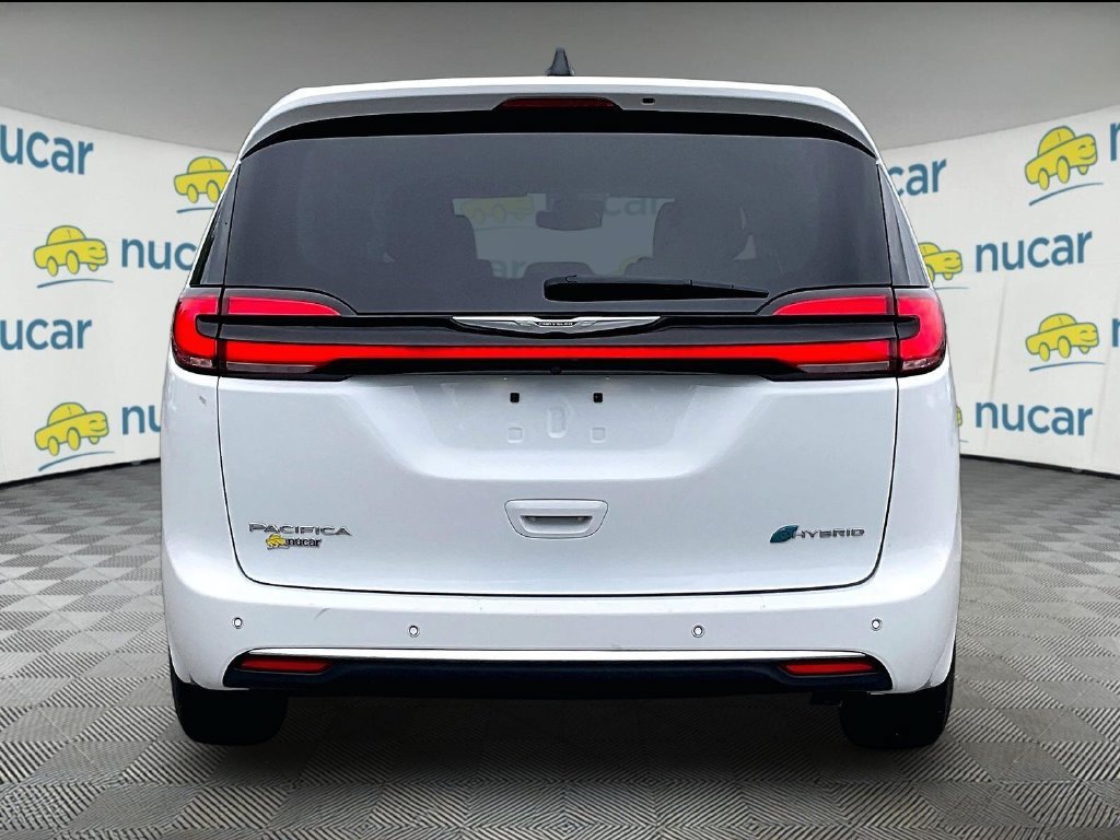Used 2024 Chrysler Pacifica Limited FWD image 5