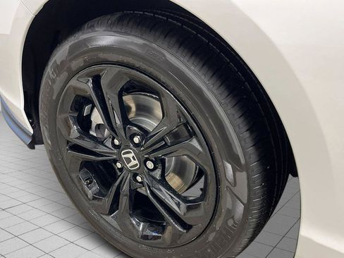 New 2025 Honda Accord SE image 10