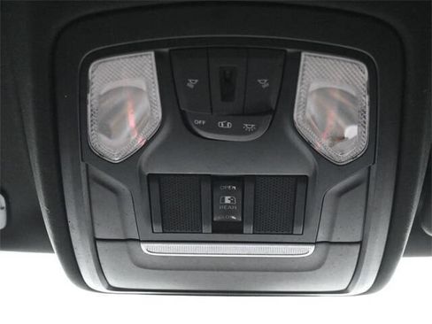 Used 2019 RAM 1500 Rebel image 15