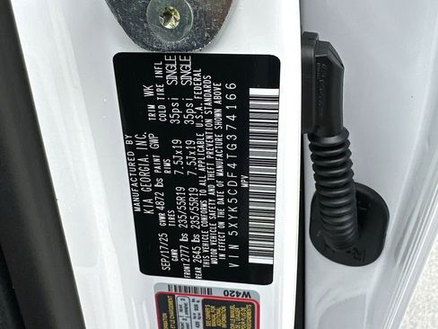 New 2026 Kia Sportage SX image 32