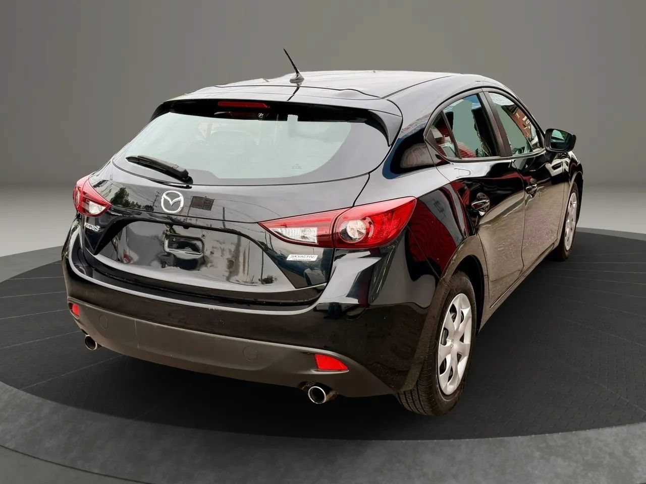 Used 2016 MAZDA MAZDA3 i Sport FWD image 4