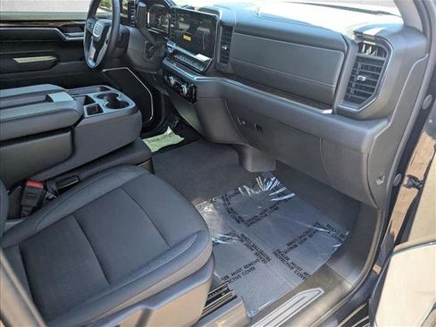 Used 2024 GMC Sierra 1500 Elevation image 21