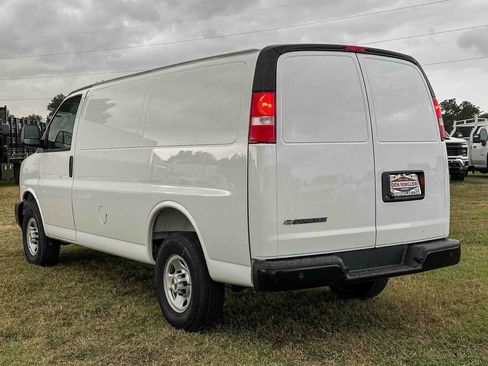 New 2025 Chevrolet Express 2500 w/ Driver Convenience Package RWD image 7