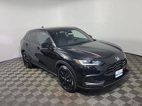 Certified 2023 Honda HR-V Sport image 2