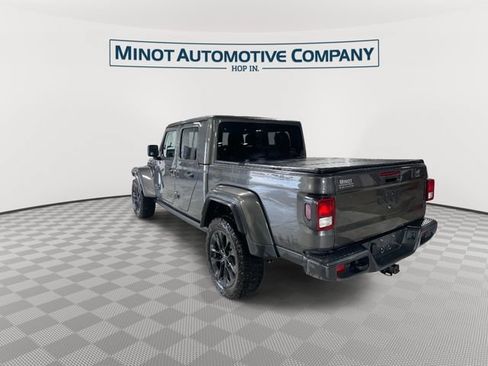 Used 2024 Jeep Gladiator Sport AWD/4WD image 6