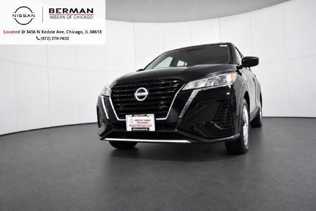 Used 2024 Nissan Kicks S FWD image 1
