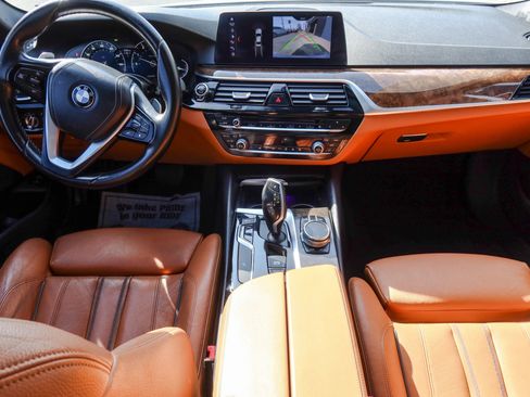 Used 2017 BMW 530i xDrive AWD/4WD image 12