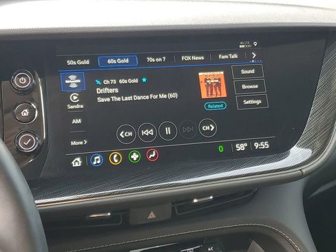 Used 2023 Buick Envision Essence AWD/4WD image 16