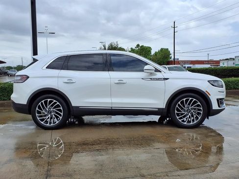 Used 2020 Lincoln Nautilus Reserve w/ Equipment Group 201A FWD image 8