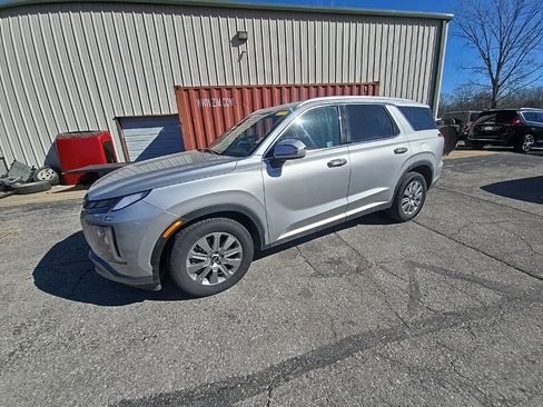 Used 2025 Hyundai Palisade SEL image 2