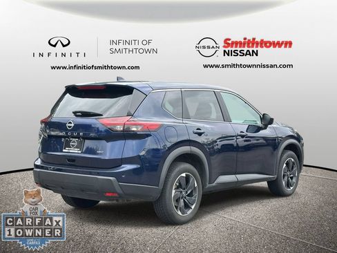 Used 2025 Nissan Rogue SV AWD/4WD image 8