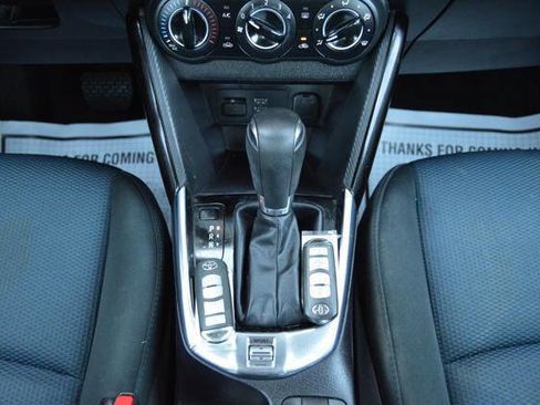 Used 2017 Toyota Yaris iA image 28