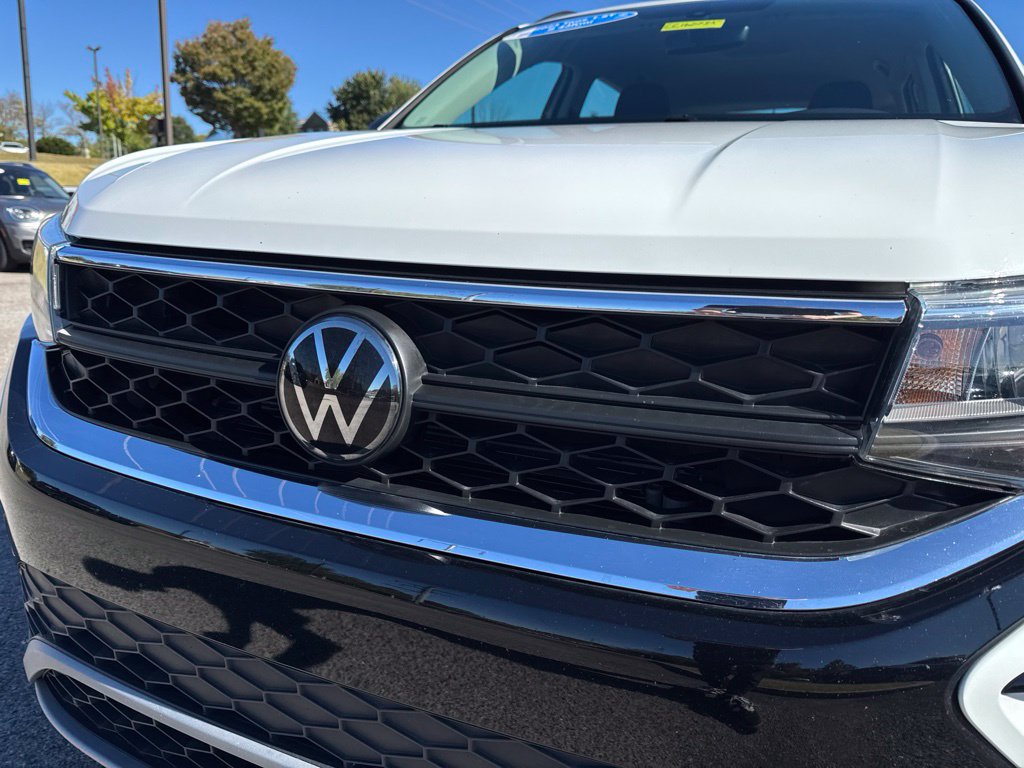 Used 2023 Volkswagen Taos S FWD image 10