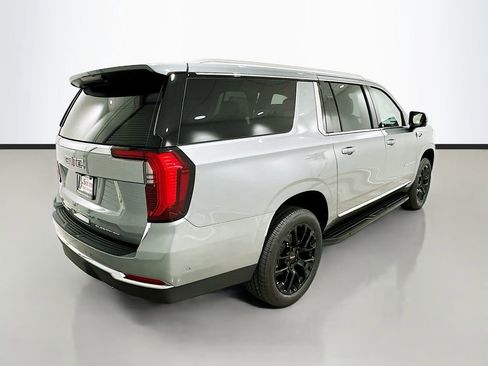 New 2026 GMC Yukon XL Elevation w/ Elevation Premium Package RWD image 7