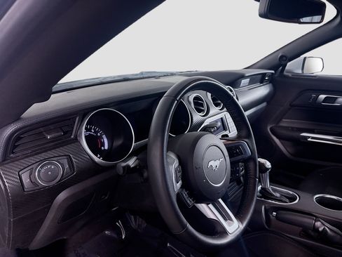 Used 2019 Ford Mustang Coupe image 23