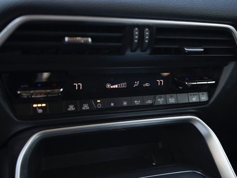 Used 2024 MAZDA CX-90 3.3 Turbo w/ Preferred Plus image 9