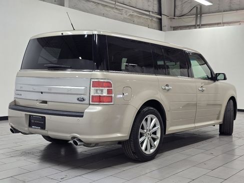 Used 2018 Ford Flex Limited image 13