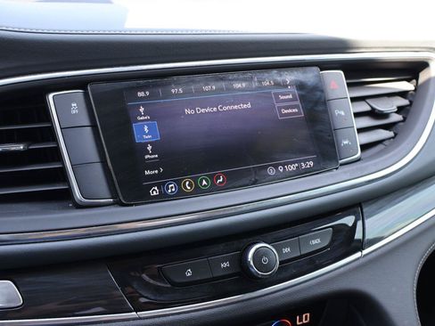 Used 2020 Buick Enclave Premium w/ Sun and Sites Package FWD image 28
