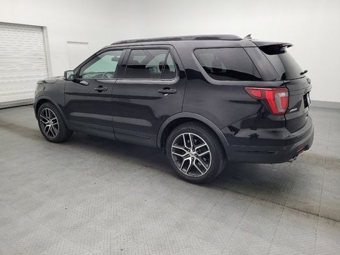 Used 2019 Ford Explorer Sport image 3