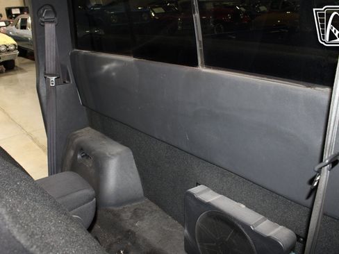 Used 2003 GMC Sonoma SLS w/ SLS Preferred Equipment Group image 8