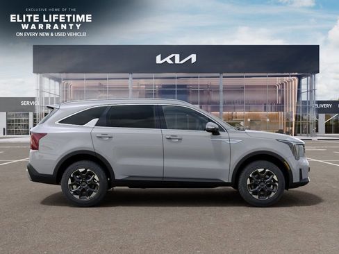 New 2026 Kia Sorento S AWD/4WD image 8