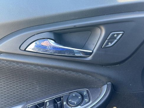 Used 2024 Chevrolet Malibu LT image 15