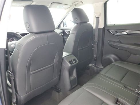 Used 2023 Buick Envision Essence image 14