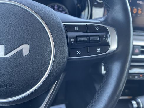 Used 2022 Kia K5 EX w/ EX Premium Package image 18